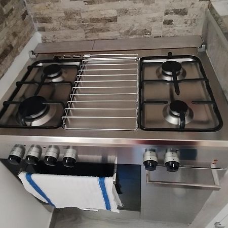 La Casa Di Teresa Hotel Taranto Bagian luar foto